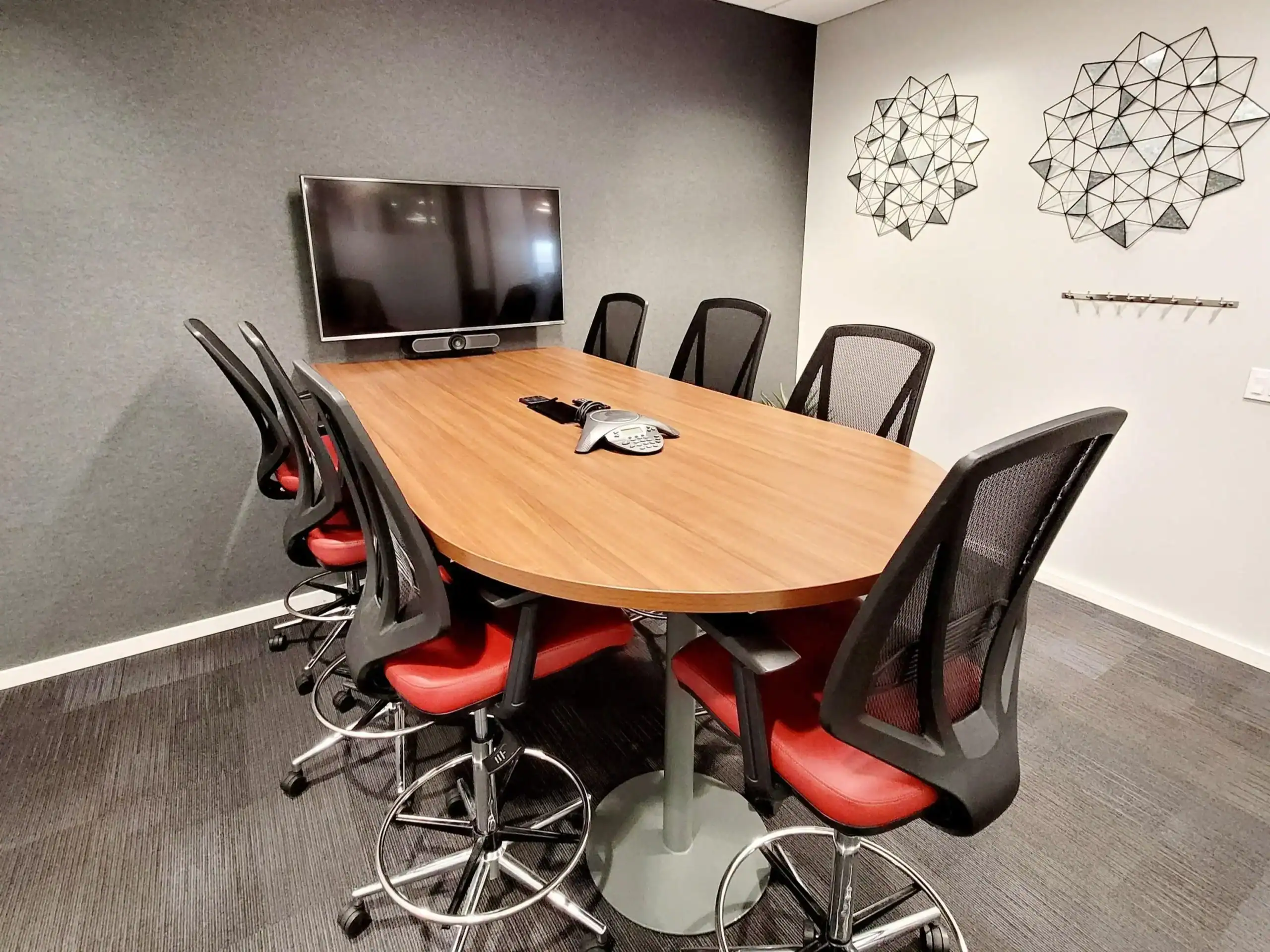 7pp small meeting room in Carmel