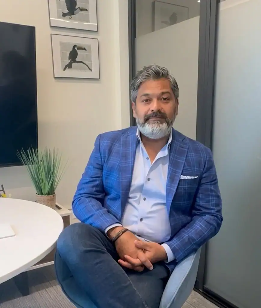 Video testimonial thumbnail