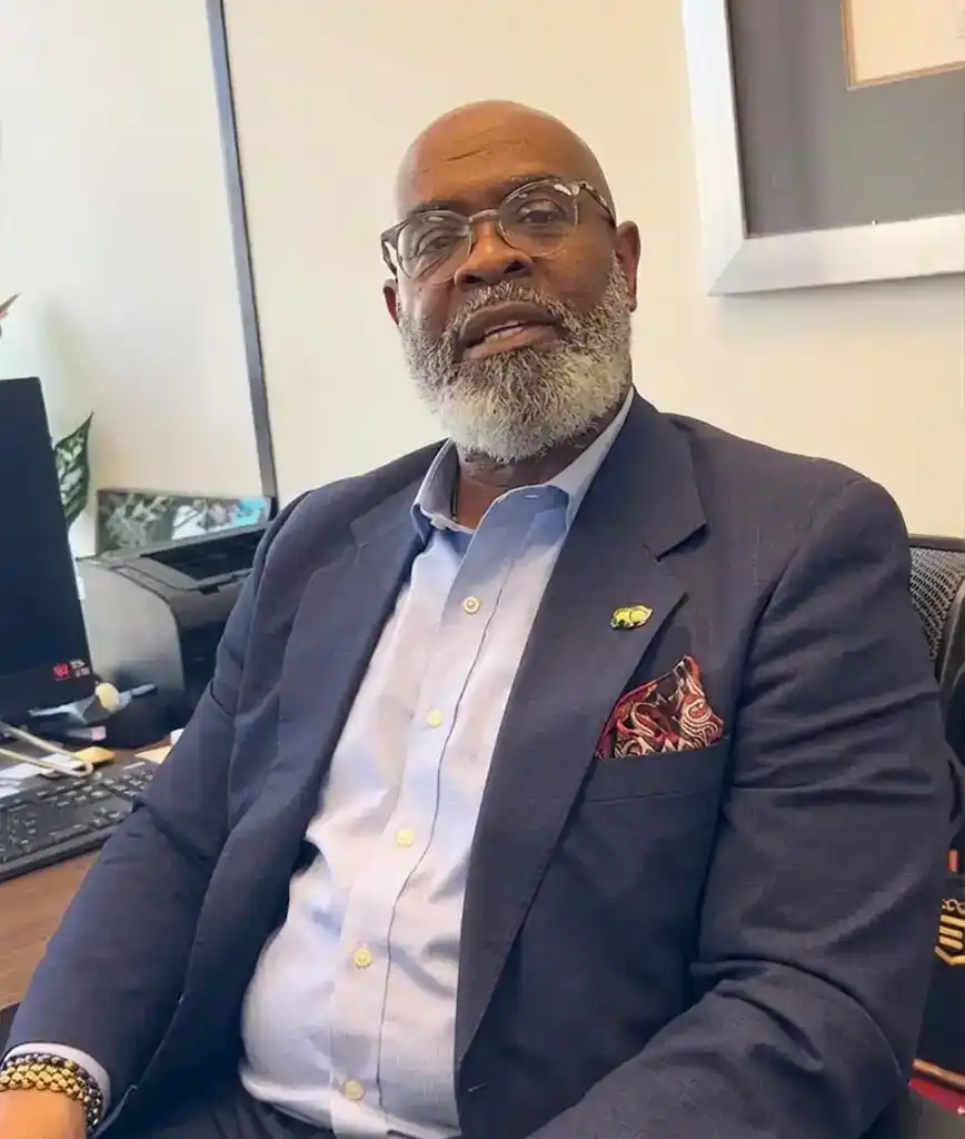 Video testimonial thumbnail