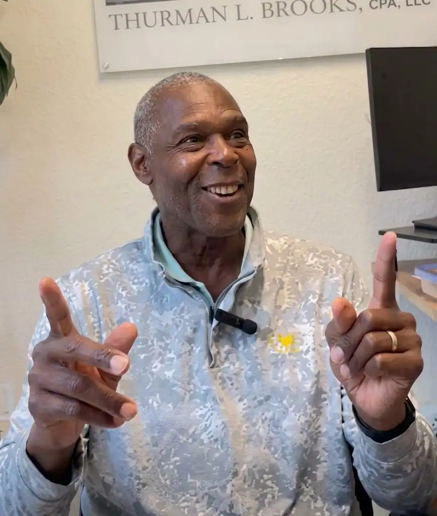 Video testimonial thumbnail